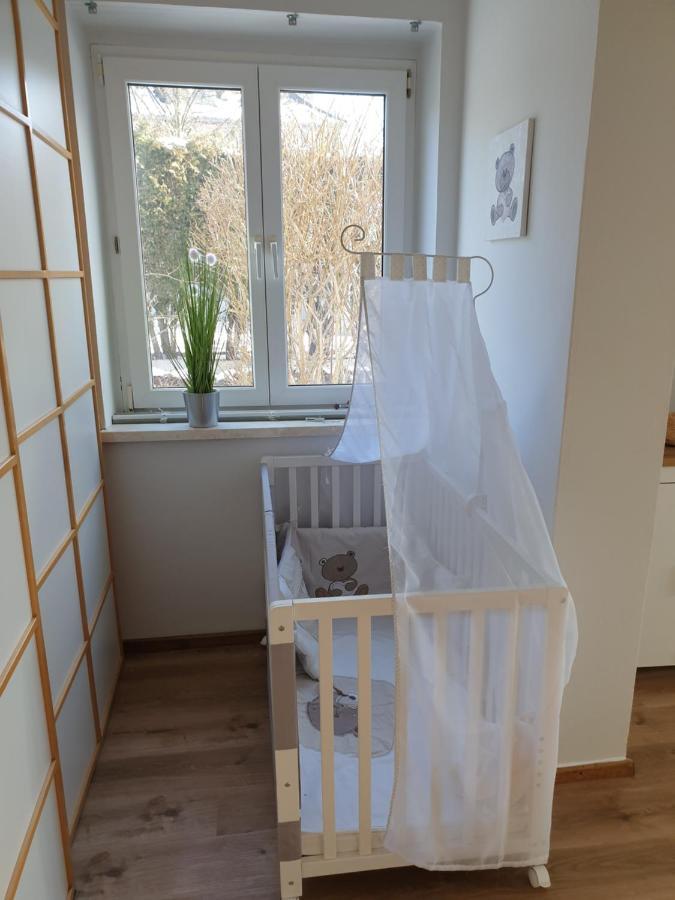 Family Apartment Linz Wohnen Mit Garten Am Fusse Des Poestlingbergs Top Lage Villenviertel Esterno foto